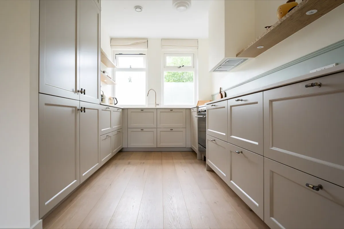 Kitchen - from dated to bespoke - after